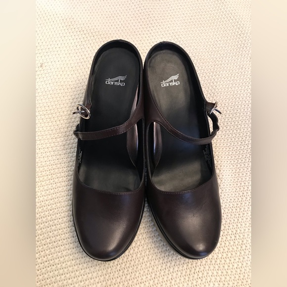 Womens Dansko heels - Picture 5 of 8